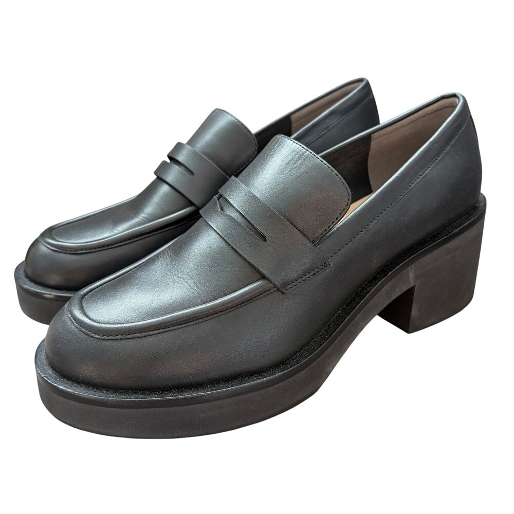 Stuart Weitzman Black Leather Platform Penny Loafers Womens Size 8B